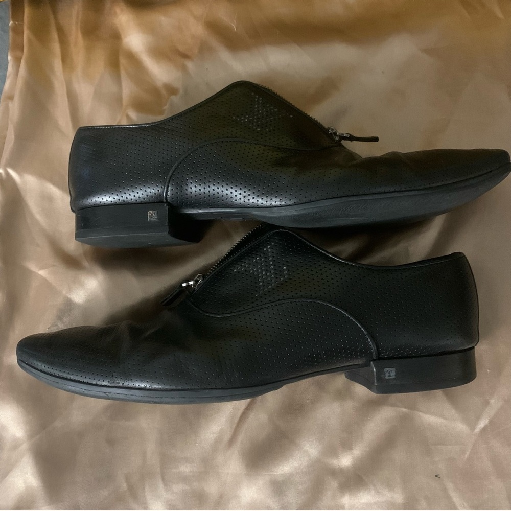 Louis Vuitton Loafers - Picture 11 of 13